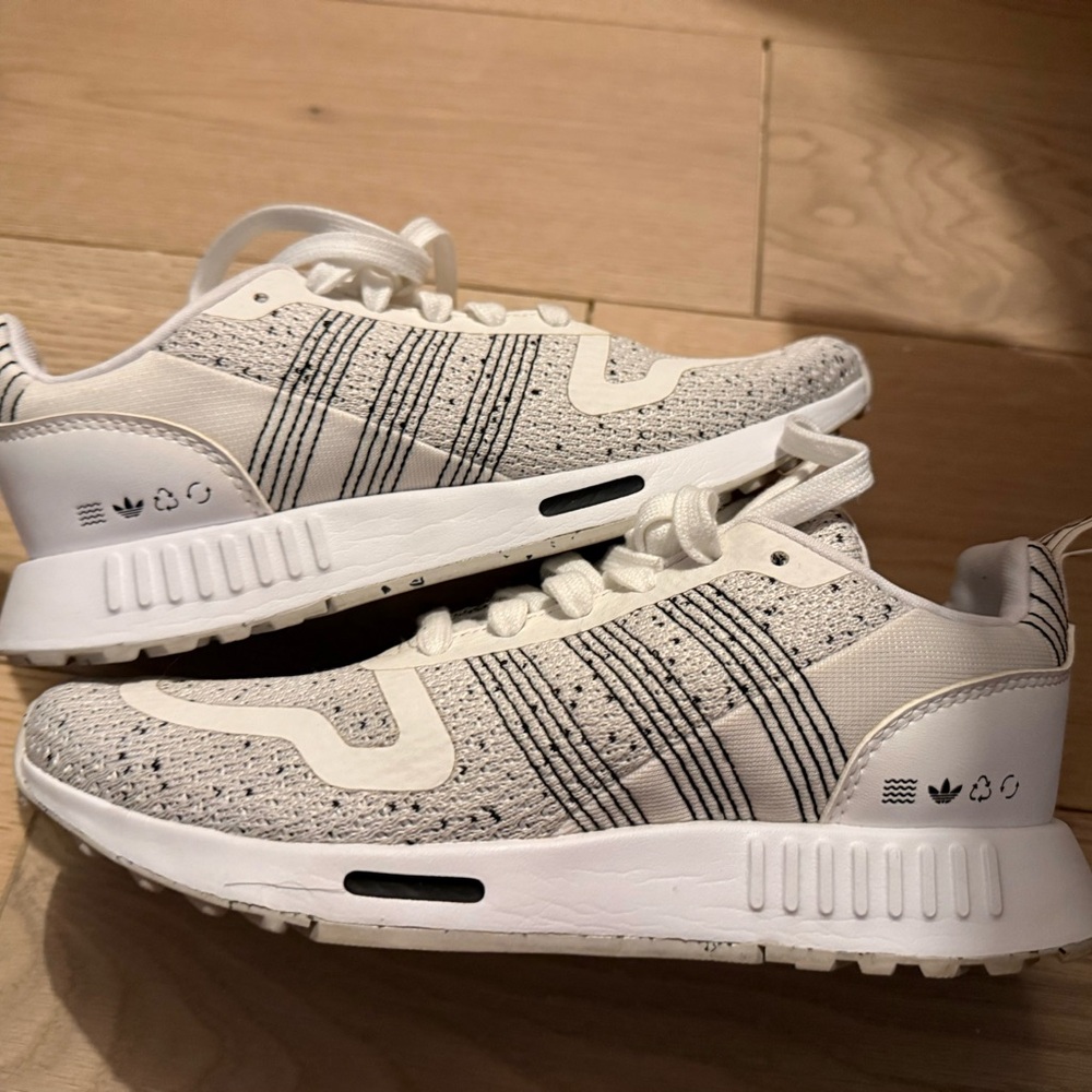 adidas cream & gray/tan accents